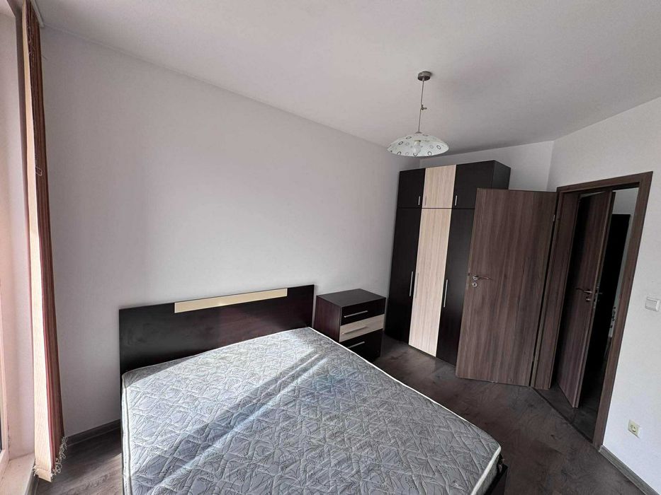 Дава се под наем Двустаен апартамент в София, Център - 65 кв.м за 648.21 € - Снимка #2