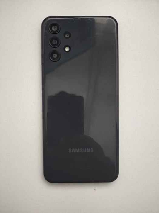 Vând Samsung A13