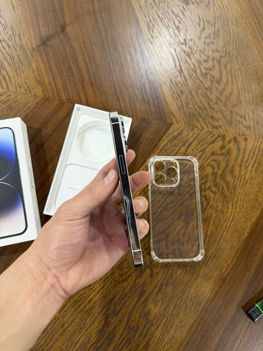 Iphone 14 pro white