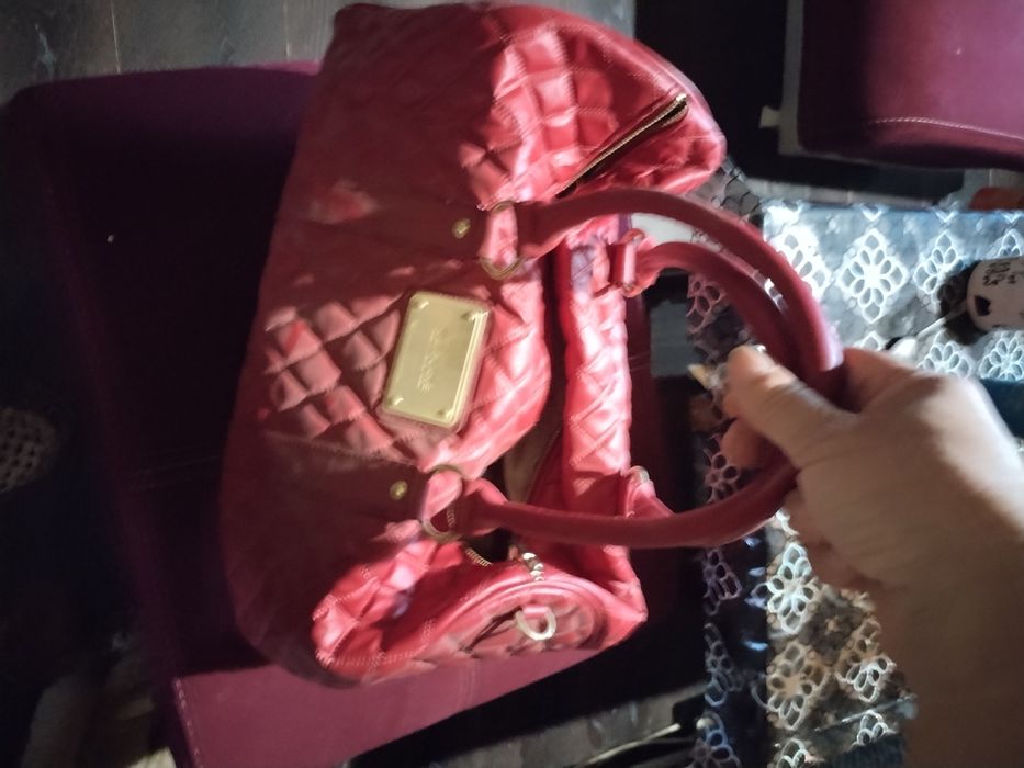 Голями дамски чанти