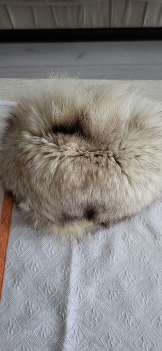 Caciula si guler de blana vulpe argintie