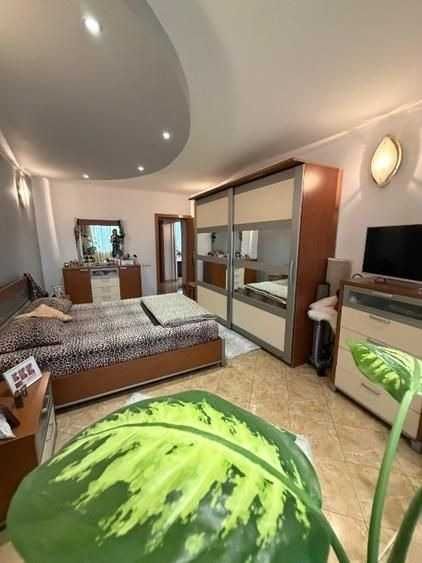 DRISTOR-METROU, stradal, 3 camere, amenajate modern, etajul 6, mobilat+utilat — fotografia 3