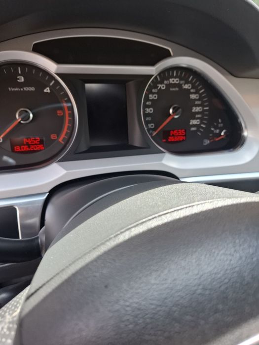 Vând Autoturism Audi A6C6 avant facelift 2.0 TDI 09/2010