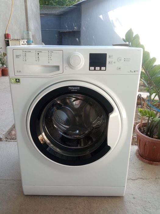 Продам стиральную машину