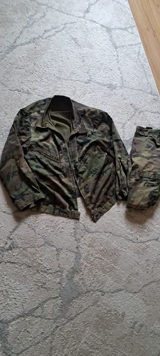 Военный костюм          .