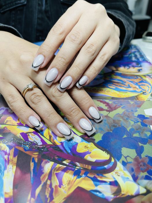 Маникюр , наращивание