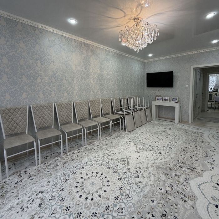 Продается 2-х 10 мкр срочно