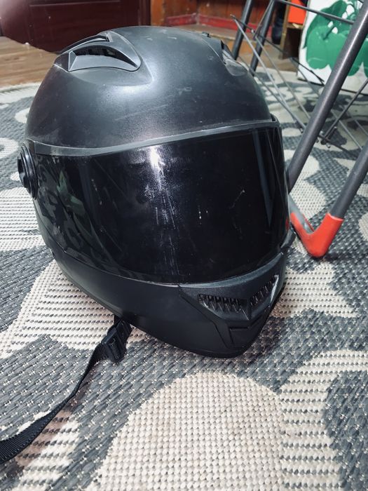 Продам шлем мотоэкипировка