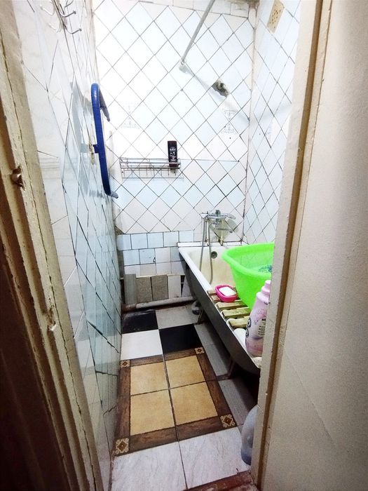 Срочно продаётся Микрорайон-Согдиана 3х ком кв на 1 этаже