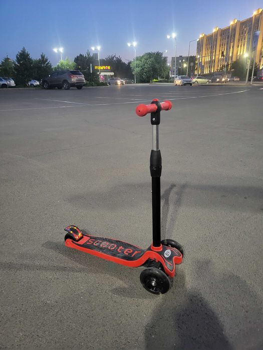 Продам Самокат детский