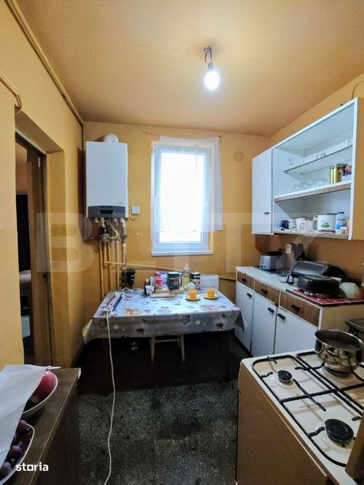 Apartament 4 camere, central, orasul Nasaud