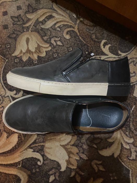 Кроссовки и туфли