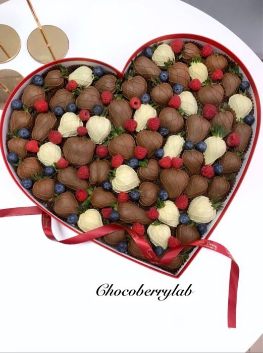 Qulupnay shokoladli klubnika v shokolade