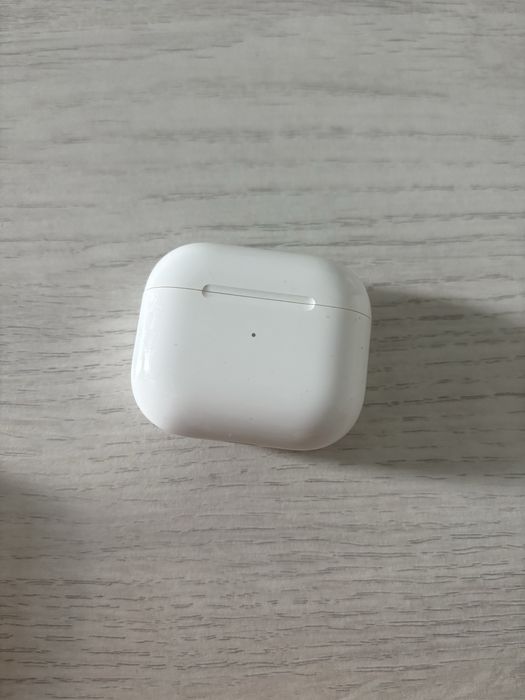 Airpods 3 продам срочно