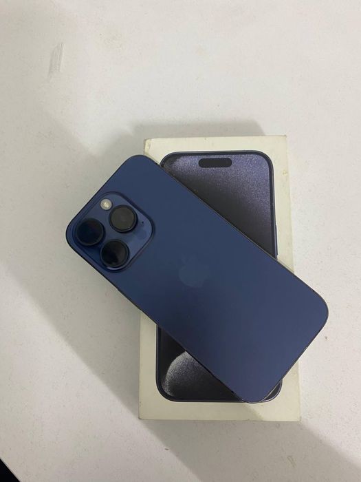 Айфон 15 про в хорошем состояний