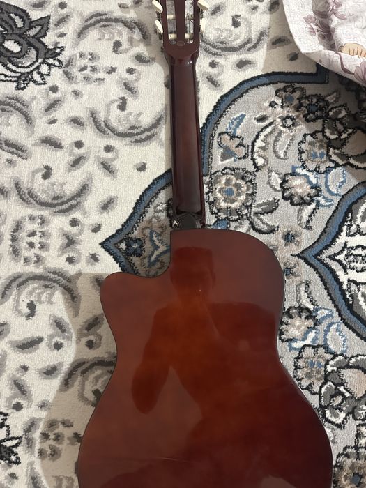 Gitara Yamaha  Holati ideal