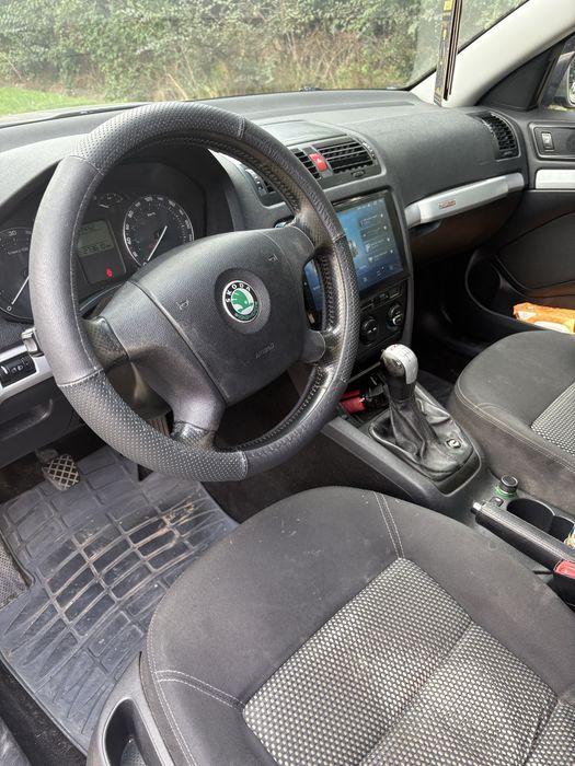 Продавам Skoda Scout 2.0d 140
