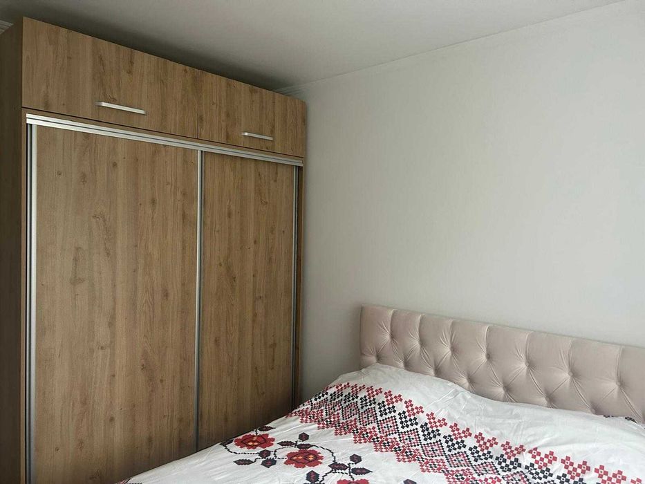 inchiriez apartament