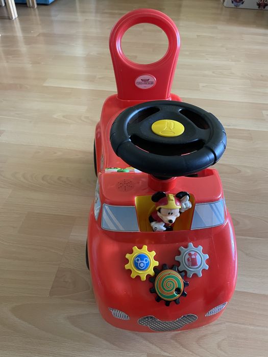 Masinuta Kiddieland- Mickey Ride-On Activitati