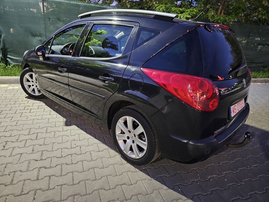 Peugeot 207 SW an 2008 1.6 diesel 109CP