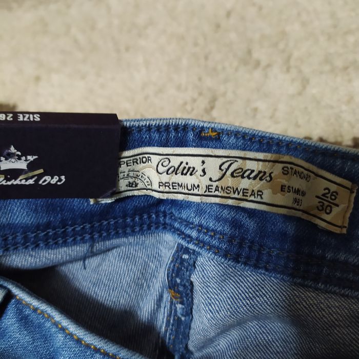 Новые джинсы Colin's