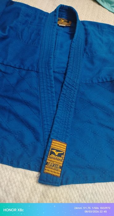 Продам б/у кимоно 130