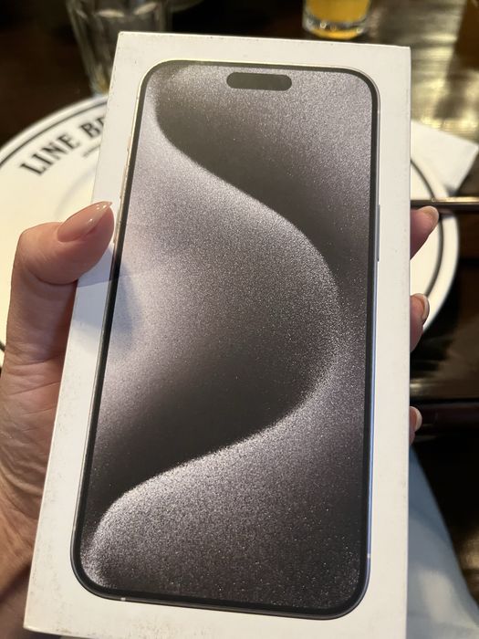 Продам IPhone 15 pro max