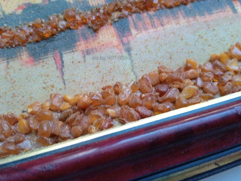 Картина с балтийски кехлибар 12*15 см