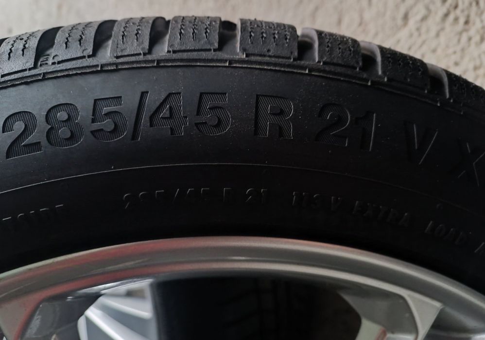 Оригинални нови джанти с гуми зимни 21 цола за Audi Sq8 Rsq8