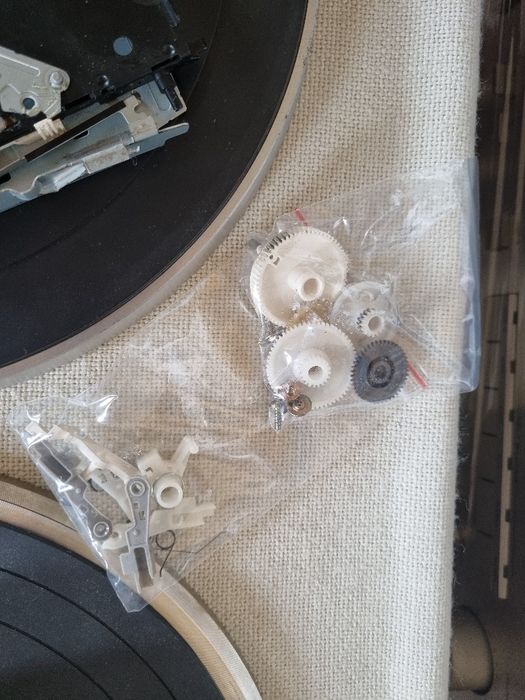 Pachet dif componente minidisc Sony, 2 buc Slipmat pickup,platane, etc