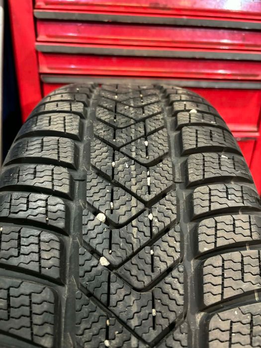 Зимни runflat гуми PIRELLI 245/50/19