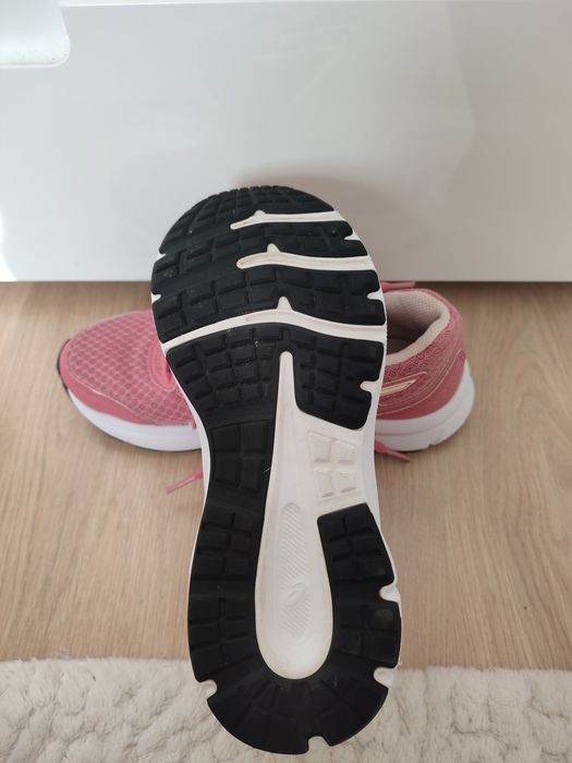 Маратонки Asics 37номер