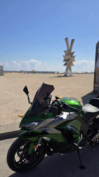 Motocicleta Kawasaki Z1000SX 2020