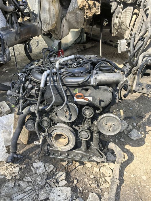 Двигател audi q7 3.0 tdi 233к.с BUG