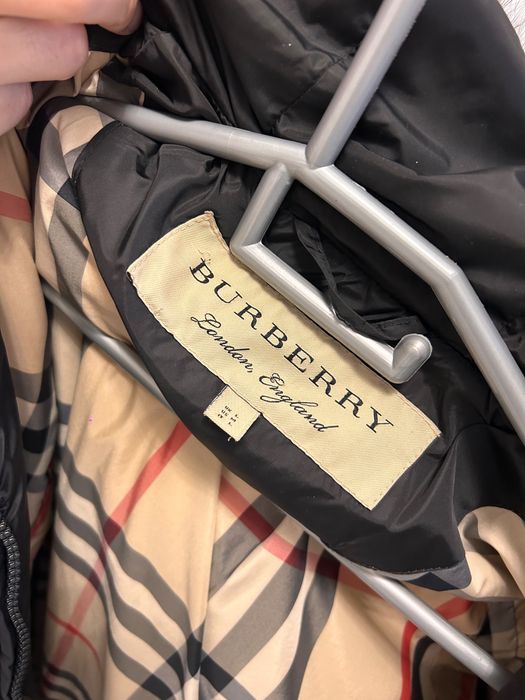 Чёрная куртка Burberry