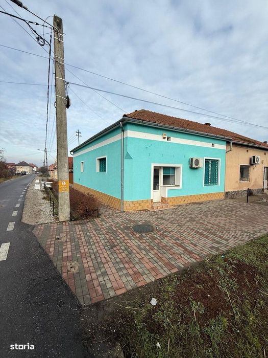 Spațiu comercial de vânzare, 70 mp