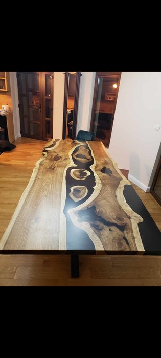 Măsuțe cu rășină