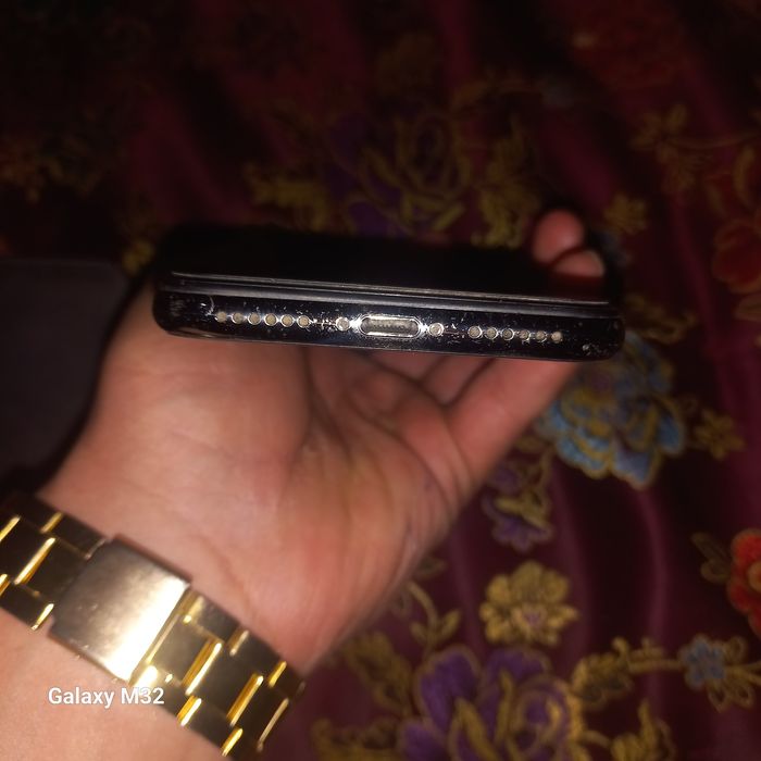 Айфон х 256 г сломиная задная част