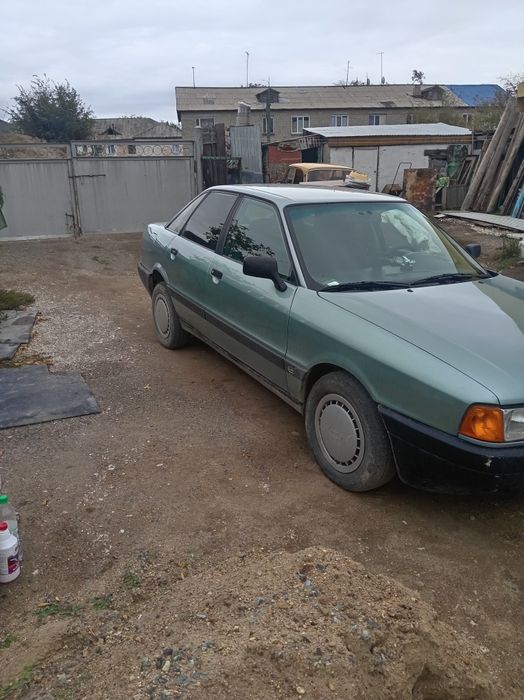 Продам автомобиль ауди 80 б3