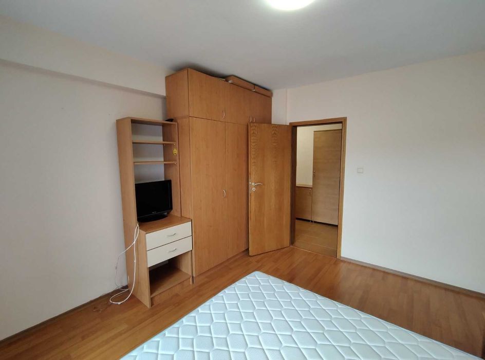 Продава се Двустаен апартамент в Варна, Базар Левски - 55 кв.м за 1621 €/кв.м - Снимка #5