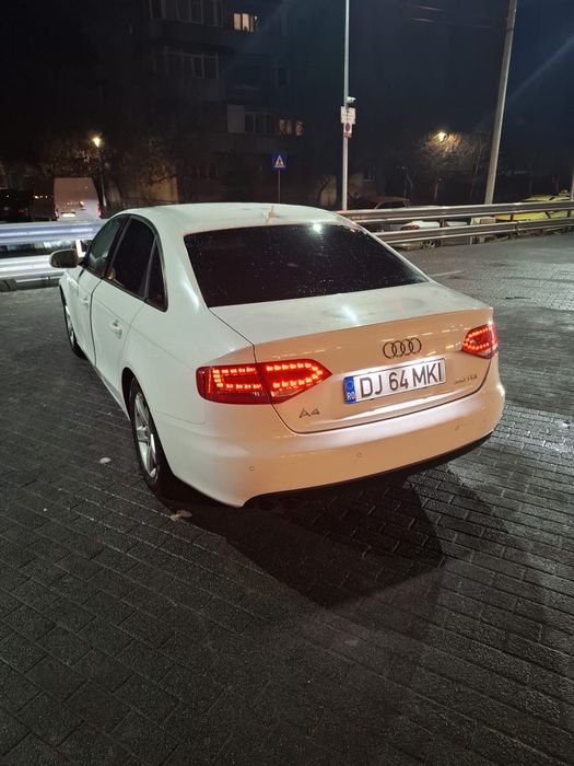 Vând Audi A4 B8 S-Line