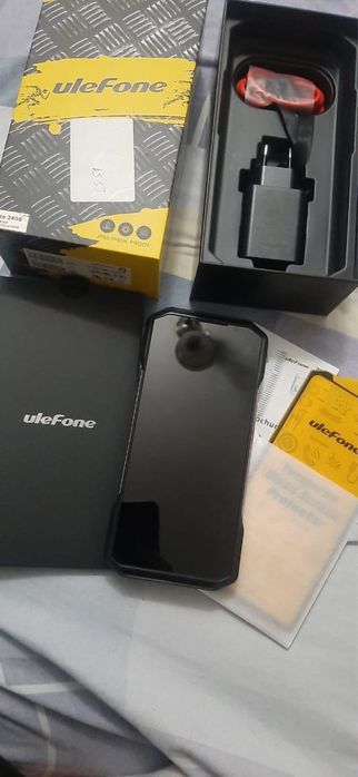 Продам телефон новый