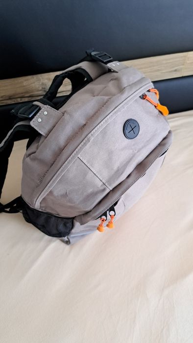 Ученическа раница Kirkens Bymisjon и Малка раничка Lol на Busquets