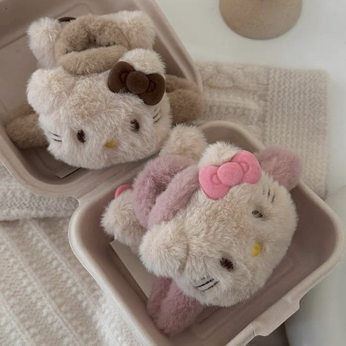 Меховые заколки-крабы Hello Kitty