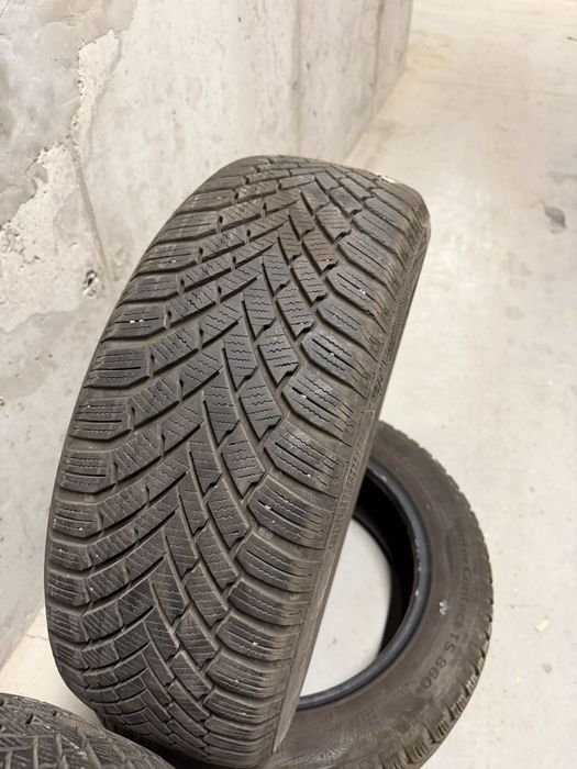 Зимни гуми 2броя Continental  205/55/16