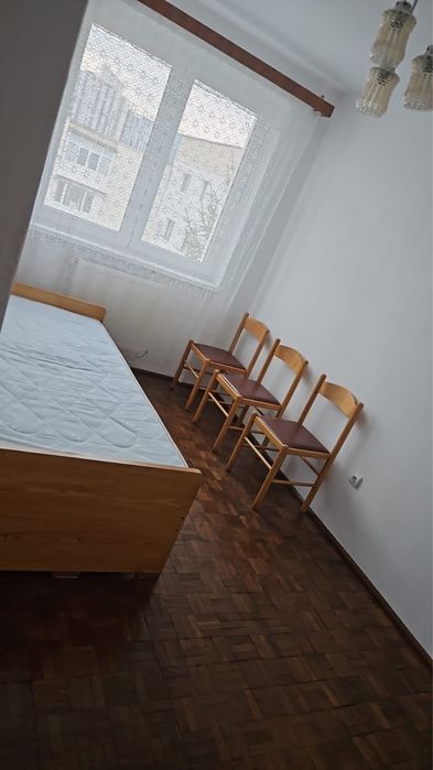 apartament de inchiriat