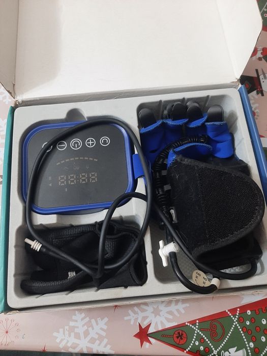 Продам массажер для руки.