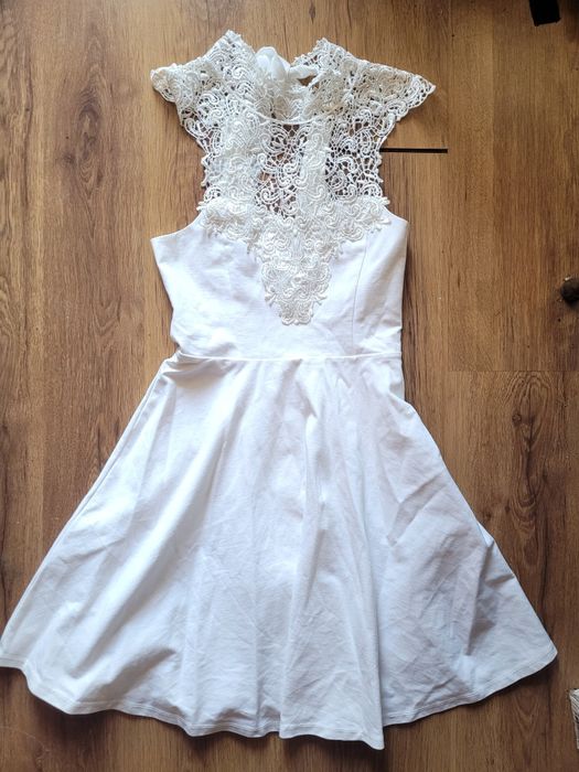 Бяла рокля,размер С М