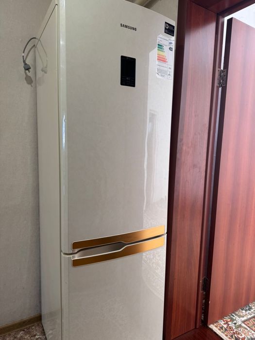Холодильник, самсунг