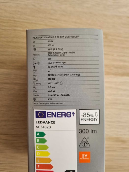 LedVance Smart+ WiFi E27 4,5W Classic clar RGB 827